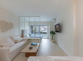 Spacious & Comfy Studio in Golden Mile